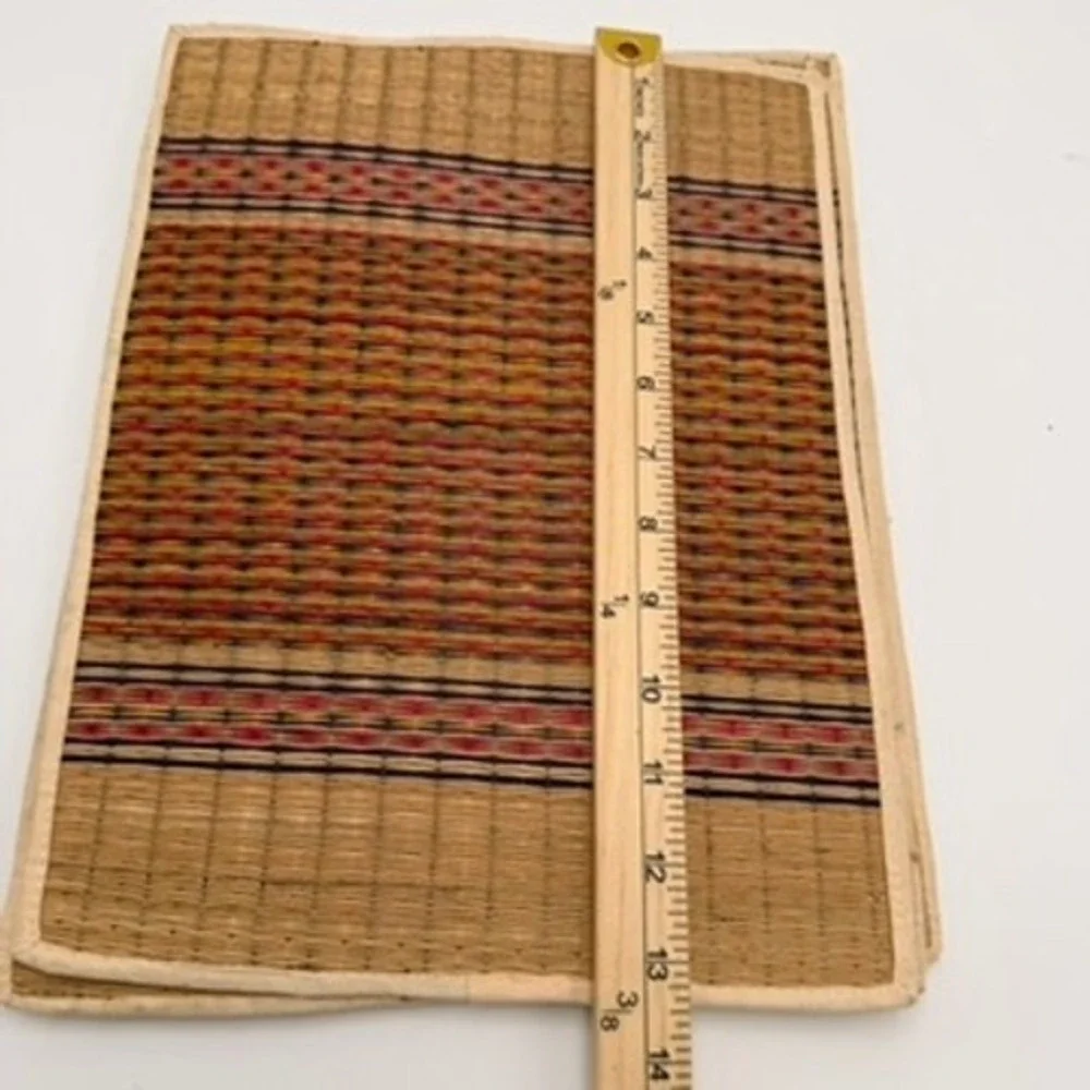 Unbranded Woven Straw Placemats Set‎ of 4 Tan Red Striped Boho Good Condition